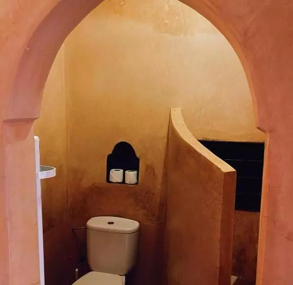 تختخواب و صبحانه Riad Sidi Radoine