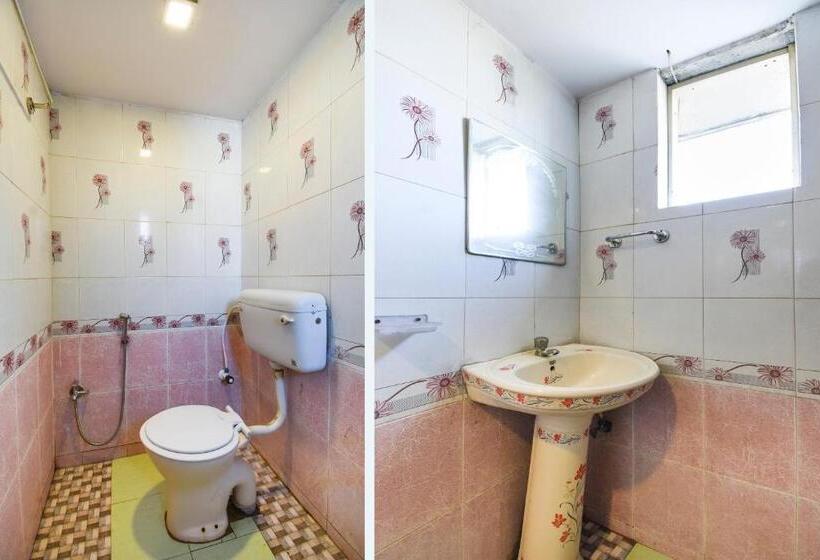 Flagship Hotel Swaraj Bar And Resto & Lodging