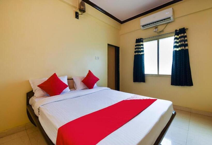 Flagship Hotel Swaraj Bar And Resto & Lodging