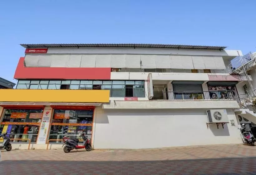 Hotelli Flagship Vr Nooranad Residency