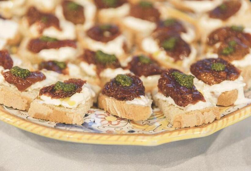 ホテル Magnolia Ad Antico Casale 700