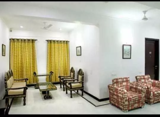 ホテル Oyo 81146 Welcome Agra