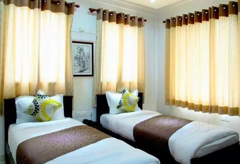 ホテル Oyo 81146 Welcome Agra