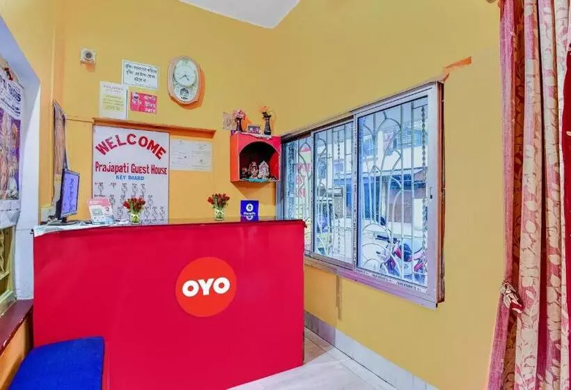 ホテル Oyo Flagship Projapati Guest House