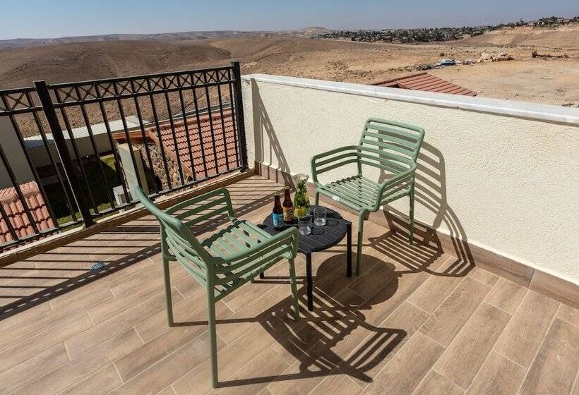 בית מלון כפרי Roxon Desert Arad