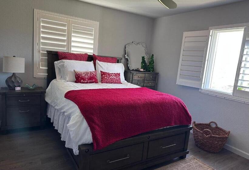 酒店 Stay With Lies L