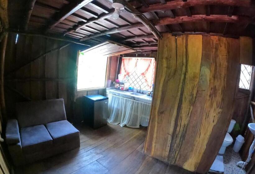 فندق Tree House Samanea Lodge