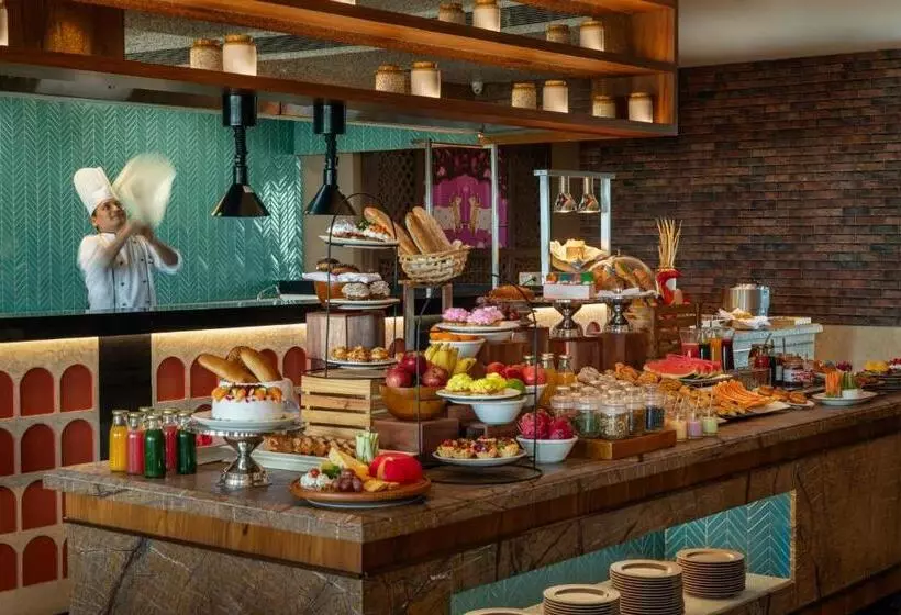 Hotelli Uday Palace Navsari, A Member Of Radisson Individuals