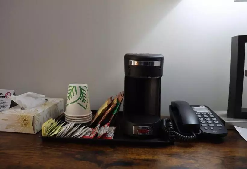 Motelli Timberland Inn & Restaurant