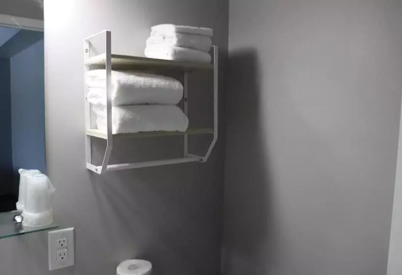 Motelli Timberland Inn & Restaurant