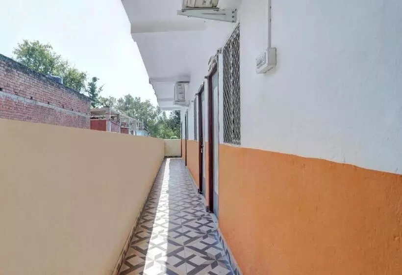 Hotel Omkar & Restaurant