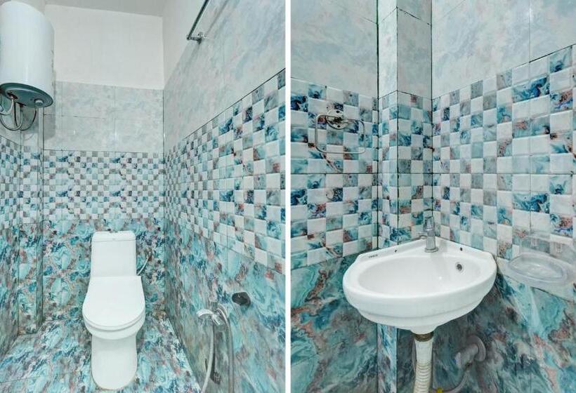 Hotel Omkar & Restaurant