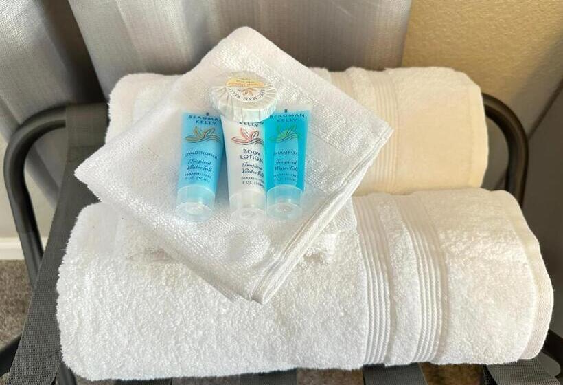 Пансион Comfortable Luxury Private Room!