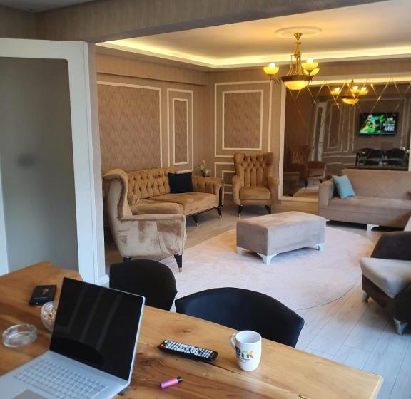 Pensão Muhteşem Konumda Lüx özel Oda