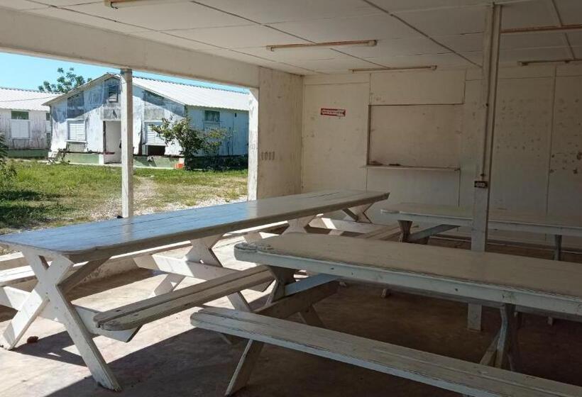 پانسیون Pirates Bay Ile A Vache