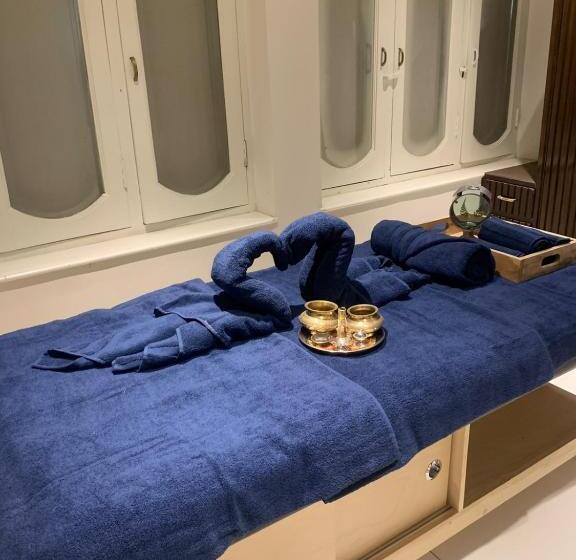 استراحتگاه Ekaanta