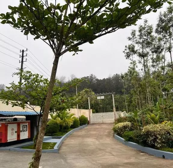 Lomakeskus Thrilok Vihar