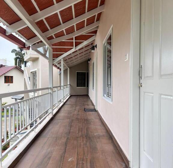 Resort Thrilok Vihar