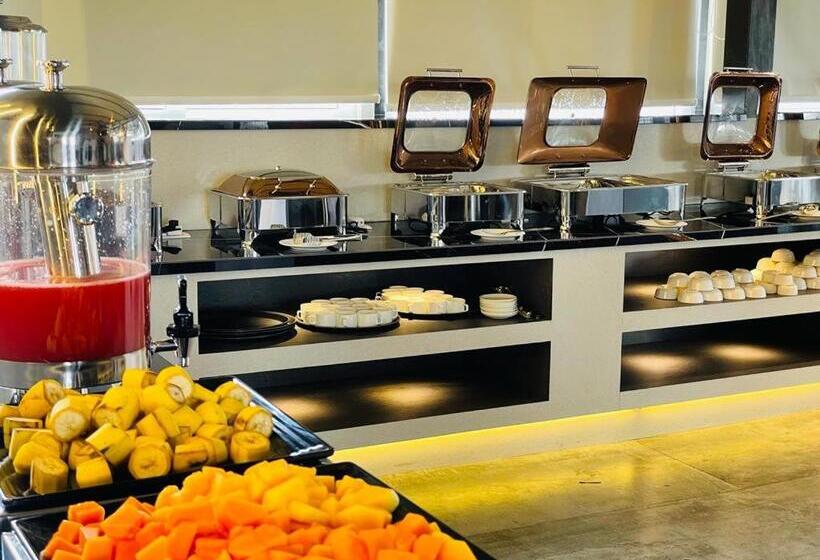 Royal Ace Boutique Hotel Manyata Techpark