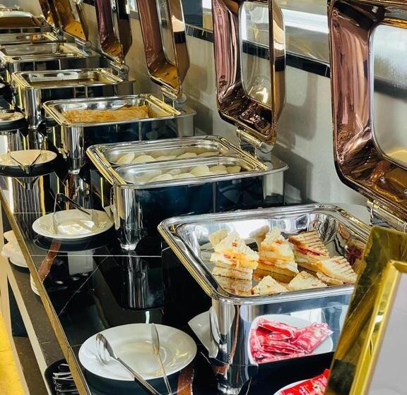 Royal Ace Boutique Hotel Manyata Techpark