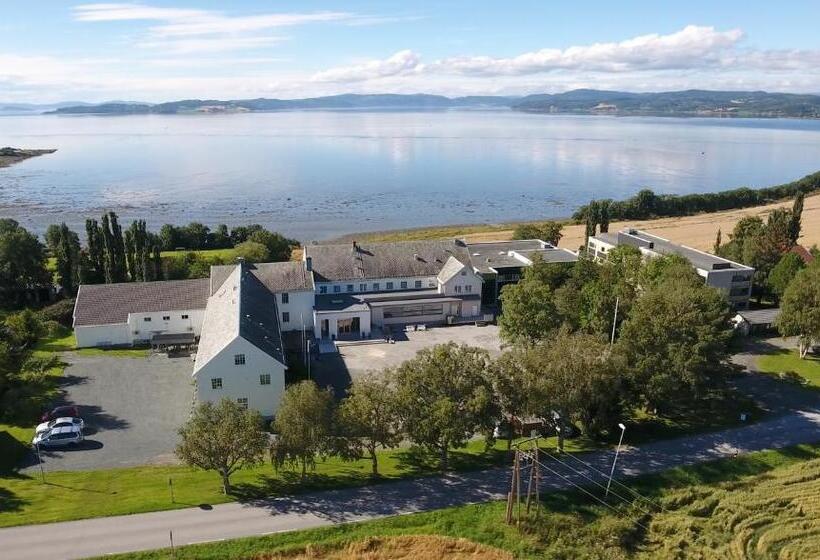 Sund Sommerhotell, Inderøy