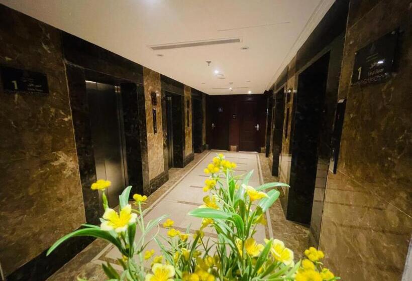 فندق الركائز