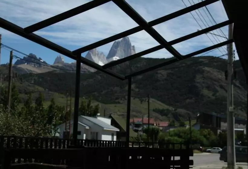 هاستل Complejo Don Joel