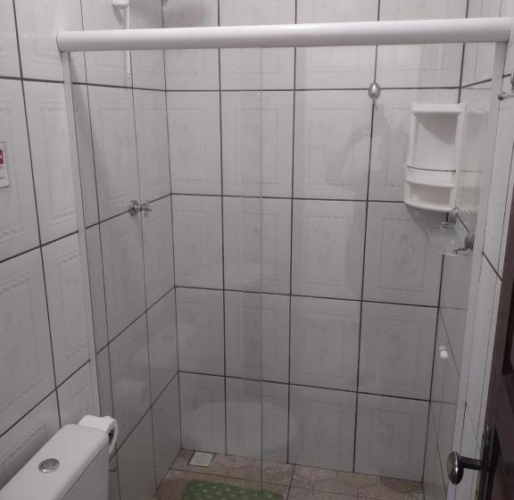 ユースホステル Pousada Caravelas Centro De Paraty