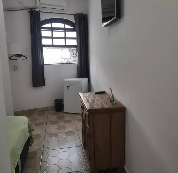 ユースホステル Pousada Caravelas   Centro De Paraty