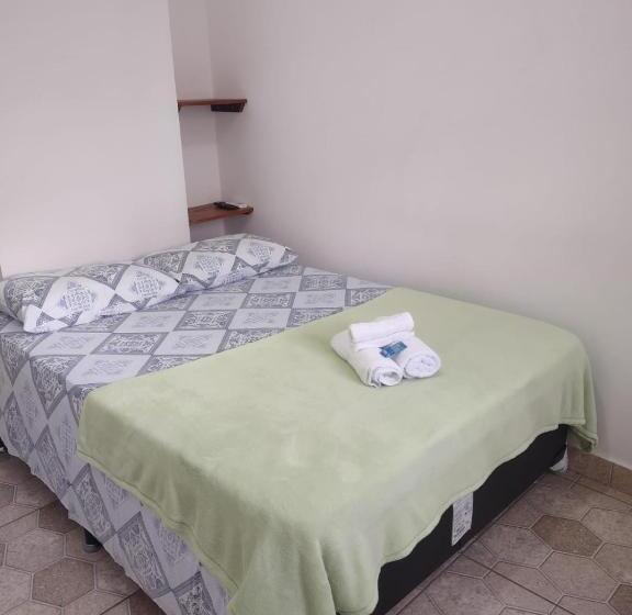 ユースホステル Pousada Caravelas Centro De Paraty