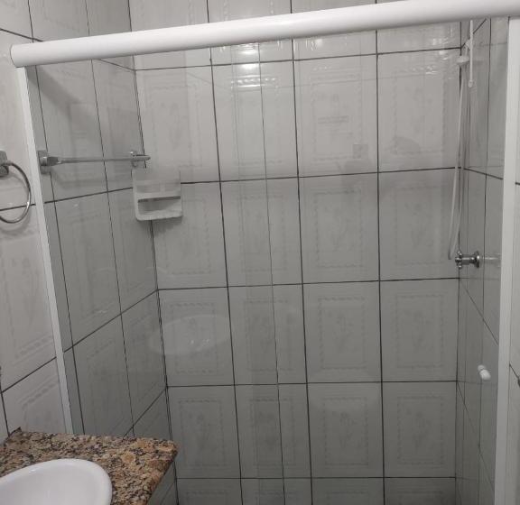 ユースホステル Pousada Caravelas Centro De Paraty