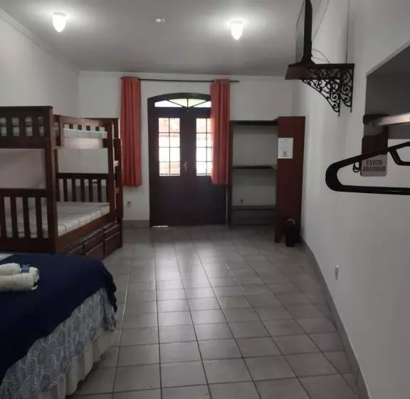 ユースホステル Pousada Caravelas   Centro De Paraty