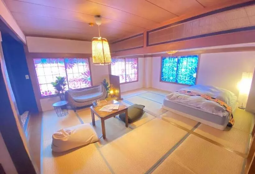 Retkeilymaja Souq越後湯沢