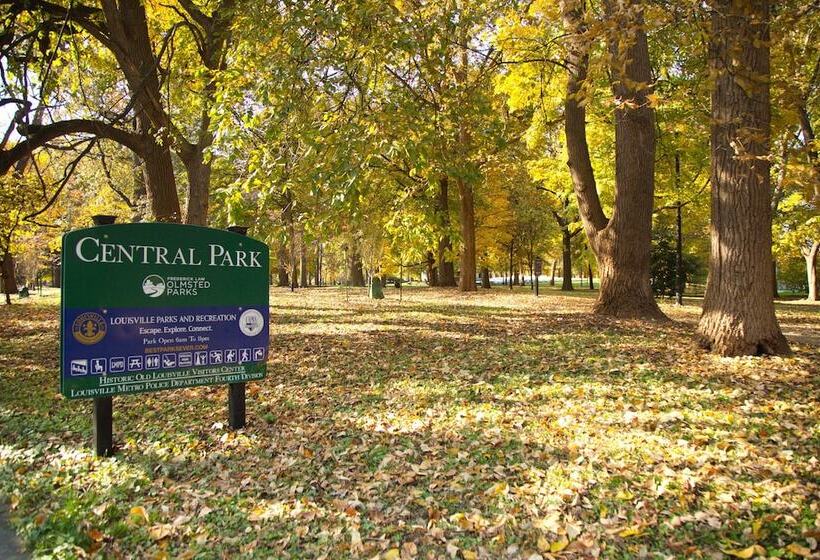 ベッドアンドブレックファースト Louisville Bourbon Inn