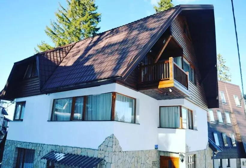تختخواب و صبحانه Pansion Rog Jahorina