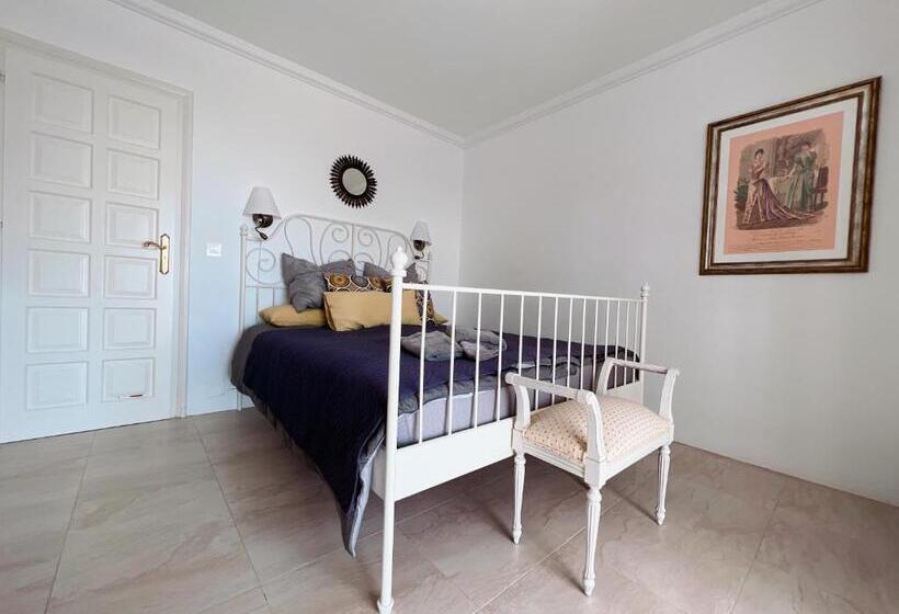 مبيت وإفطار Villa Pureza