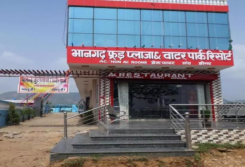 ホテル Capital O Bhangad Resort