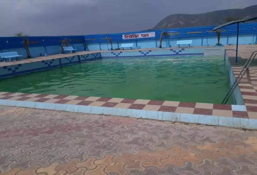 ホテル Capital O Bhangad Resort