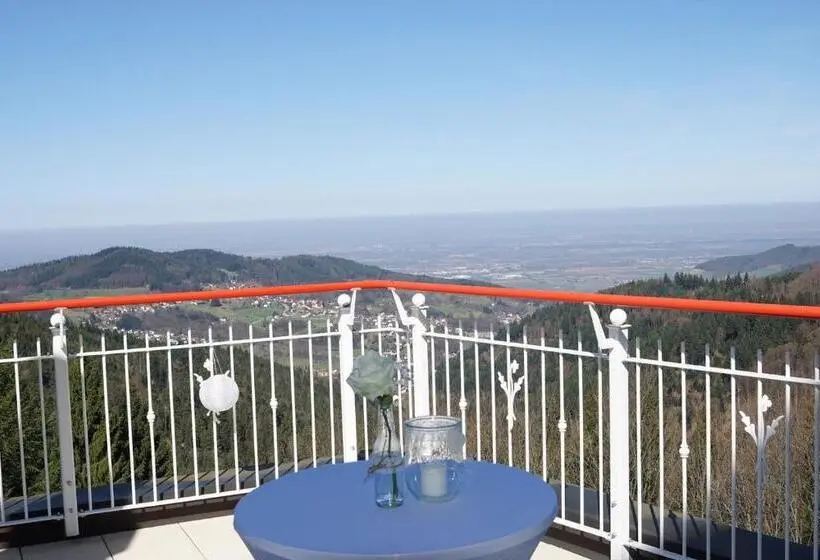 Hotelli Eventhaus Wiedenfelsen