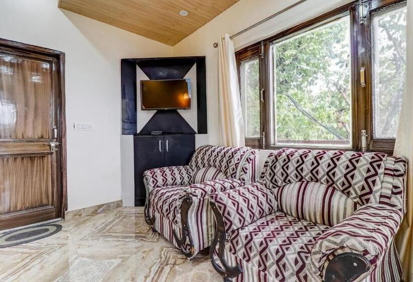 Hotel Flagship Divine View Home Stay