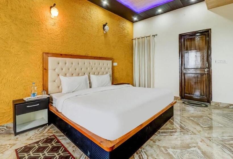 Hotel Flagship Divine View Home Stay