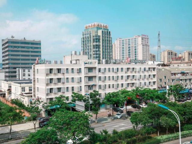 בית מלון כפרי Jinjiang Inn East Siming Road In Higher Education Park , Ningbo