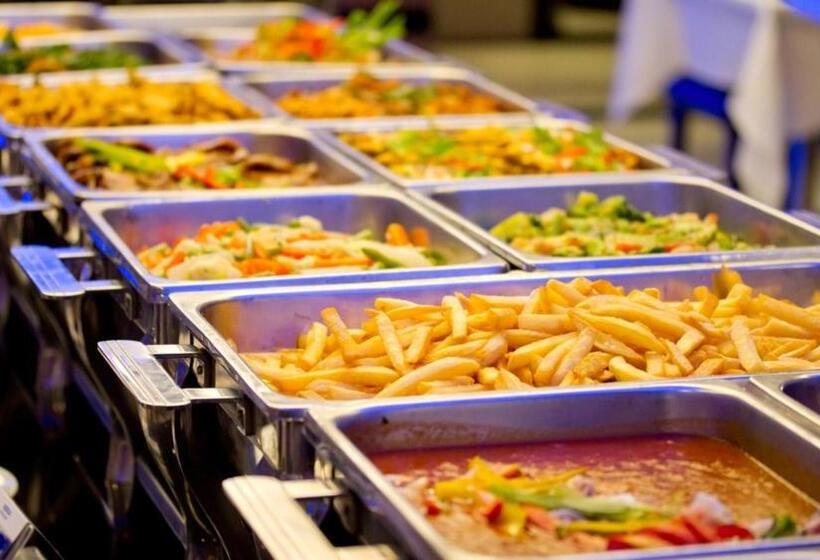 ホテル Kasha Premier Lodges Area 1 Falls