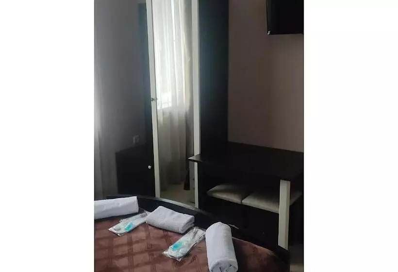 هتل Lux