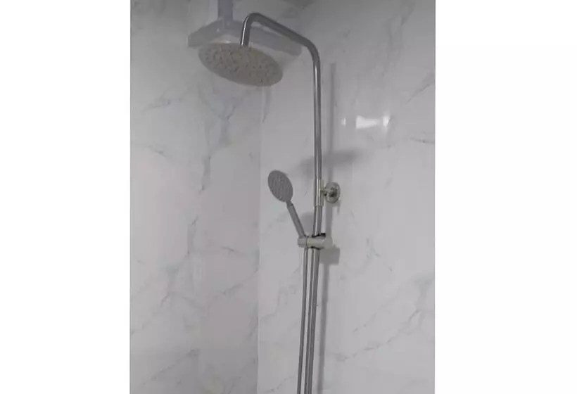 هتل Lux