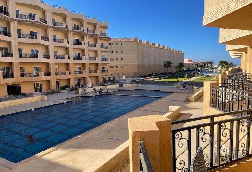 هتل Selena Bay Spa&resort