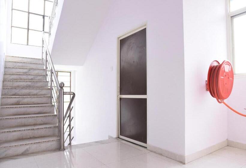 בית מלון כפרי Shree Sharnam