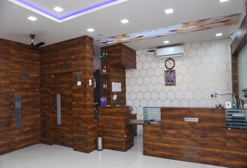 בית מלון כפרי Shree Sharnam