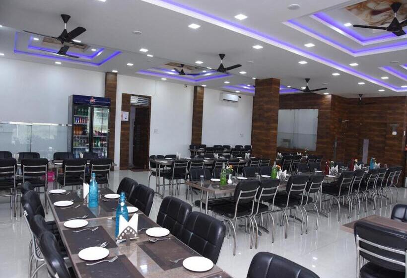 Hotel Shree Sharnam