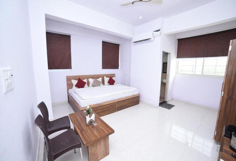 בית מלון כפרי Shree Sharnam